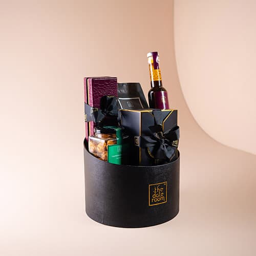 The Classic Hamper - Medium — Trays and Hampers