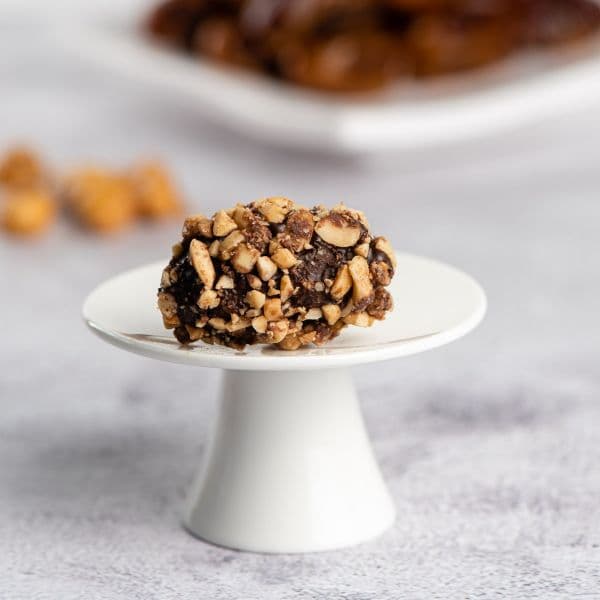 Crunchy Chocolate Kholas Dates