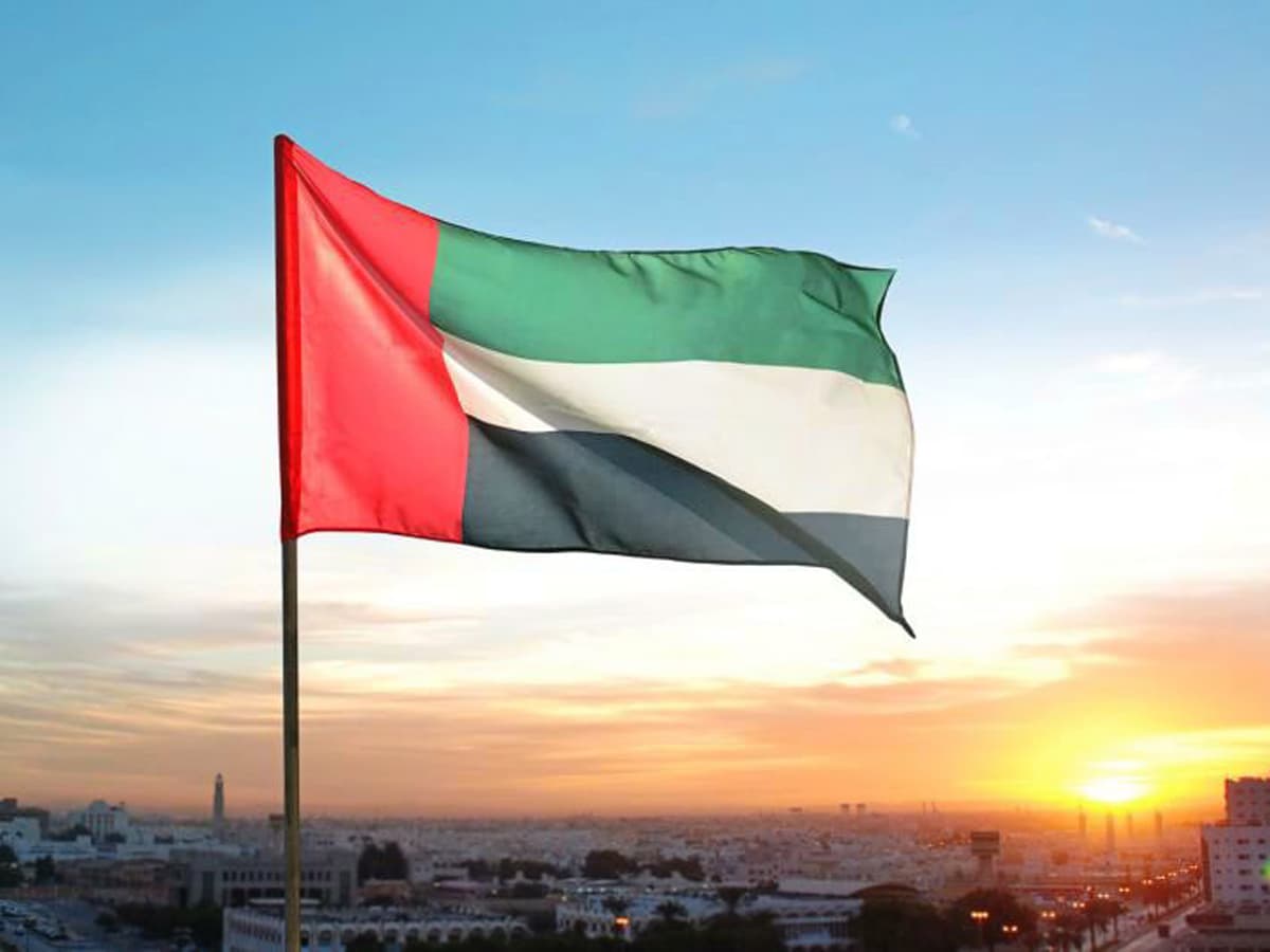 UAE National Day gift box with Al Ain Khalas dates and chocolate-dipped dates from The Date Room