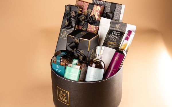 Gourmet Gift Basket with Dates and Delicacies - Diverse Corporate Gifts UAE